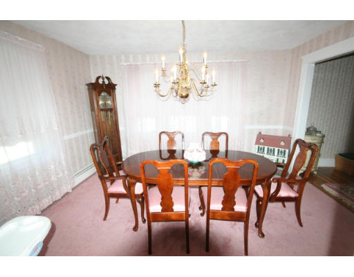 130 Brookfield Road Winthrop, MA 02152 - Photo 13 of 22 Gallery Image 13