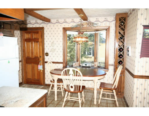 130 Brookfield Road Winthrop, MA 02152 - Photo 8 of 22 Gallery Image 8