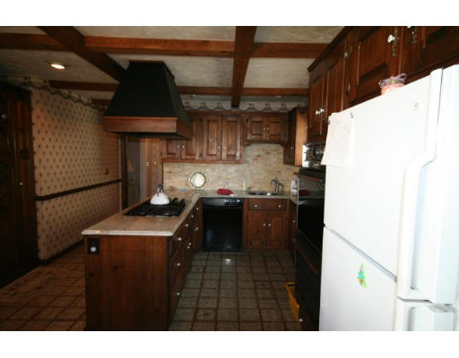 130 Brookfield Road Winthrop, MA 02152 - Photo 9 of 22 Gallery Image 9