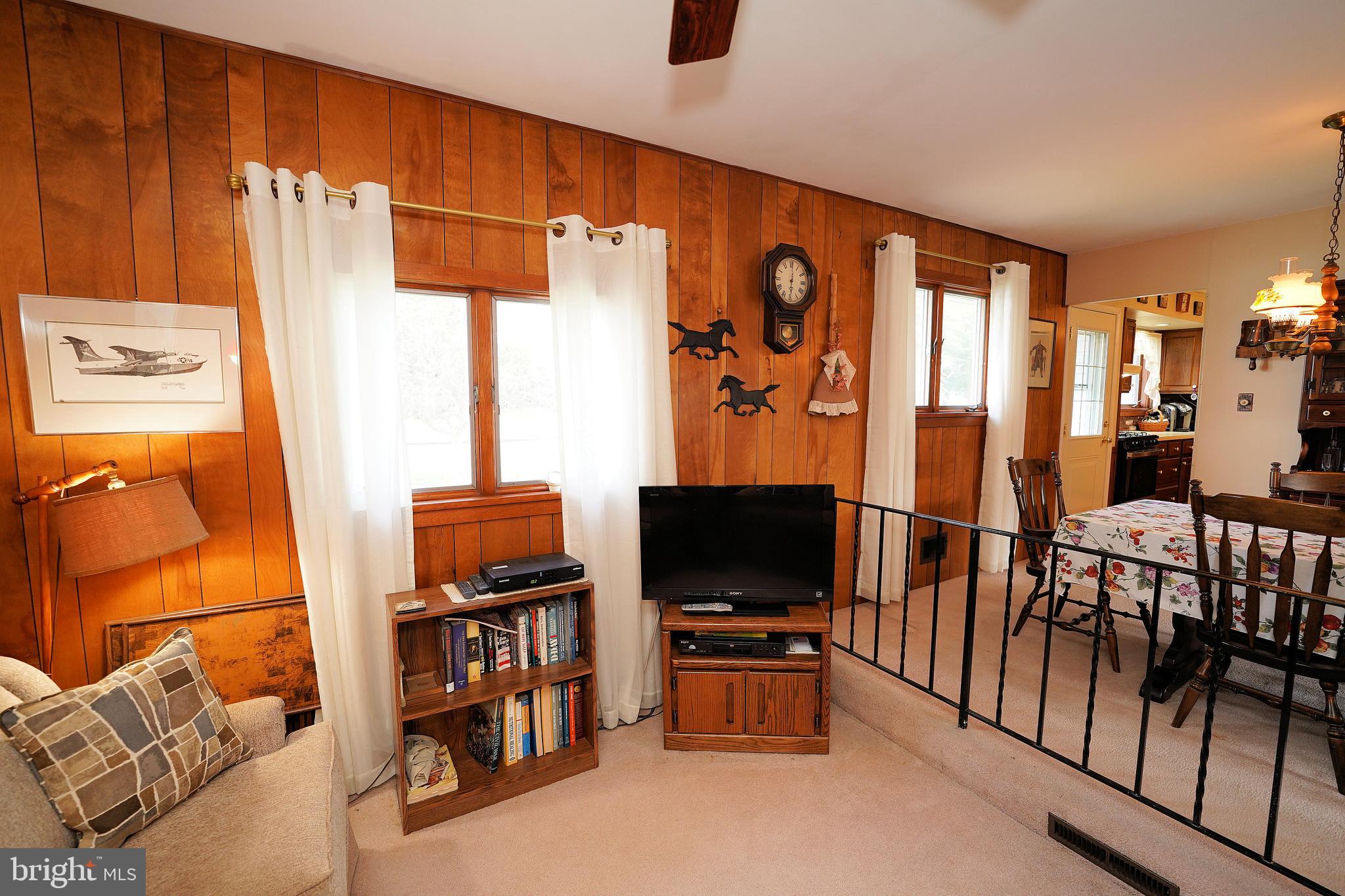 43 Endicott Road Hamilton, NJ 08690 - Photo 15 of 42