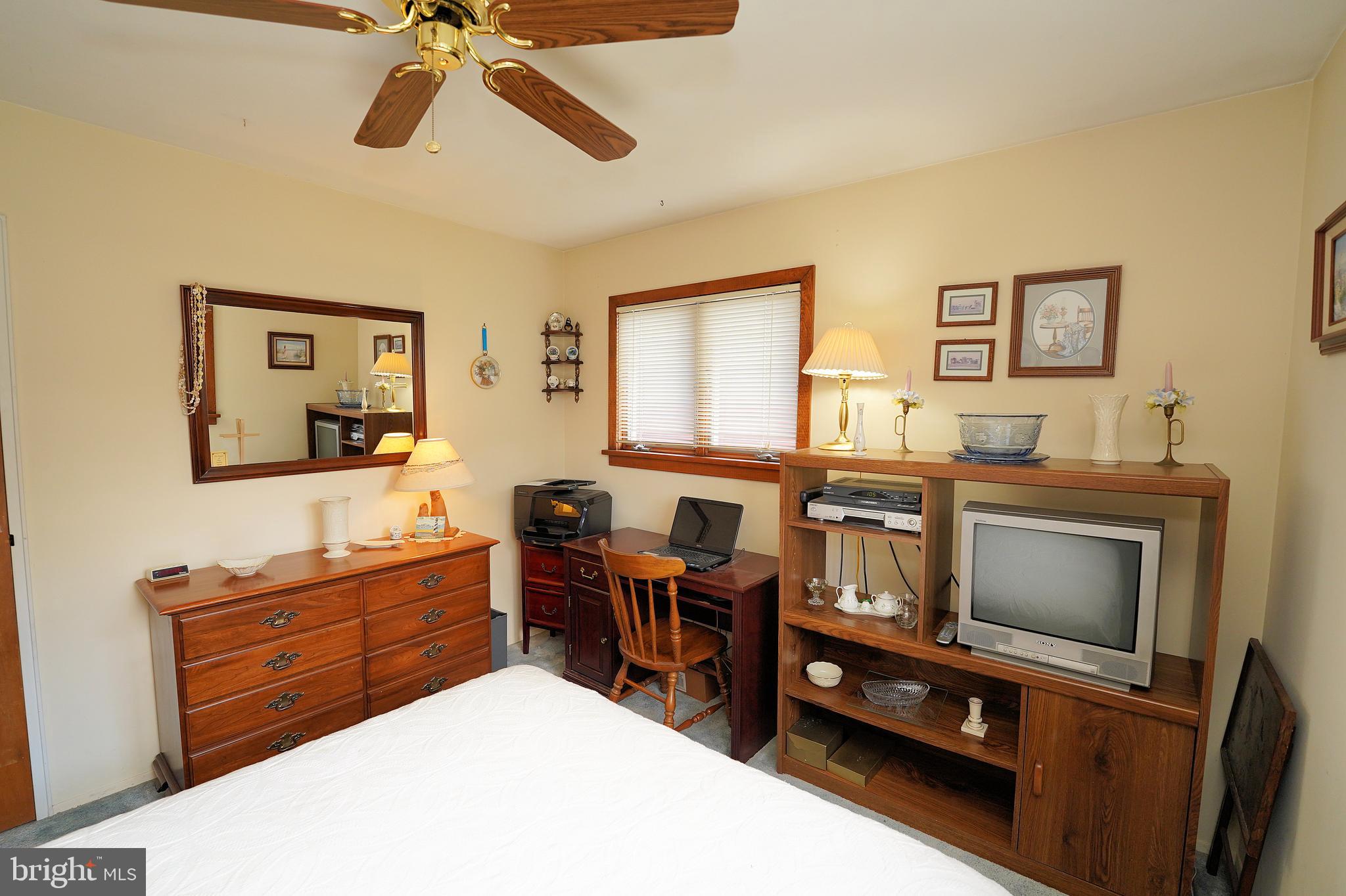 43 Endicott Road Hamilton, NJ 08690 - Photo 25 of 42