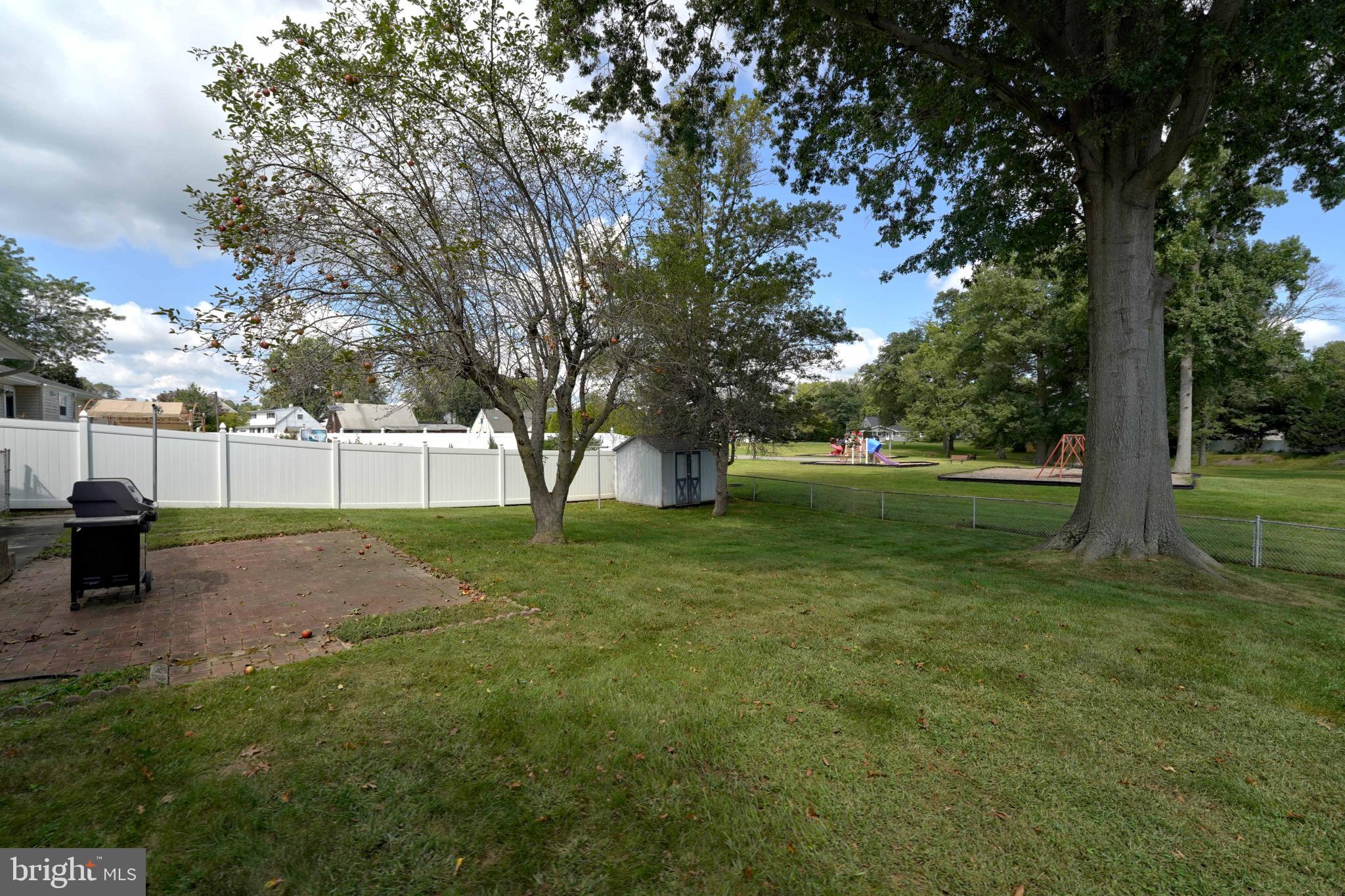 43 Endicott Road Hamilton, NJ 08690 - Photo 31 of 42