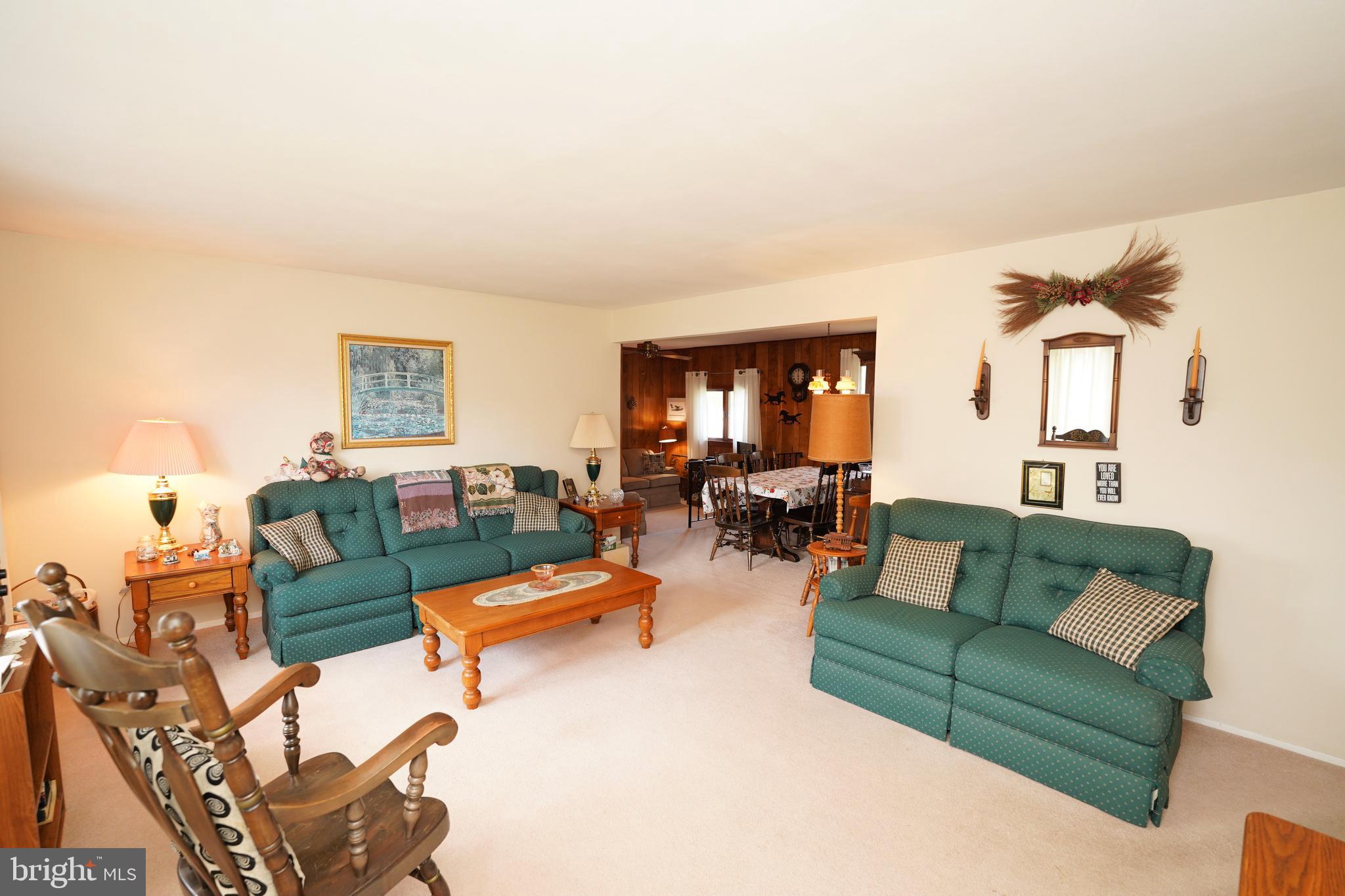 43 Endicott Road Hamilton, NJ 08690 - Photo 5 of 42