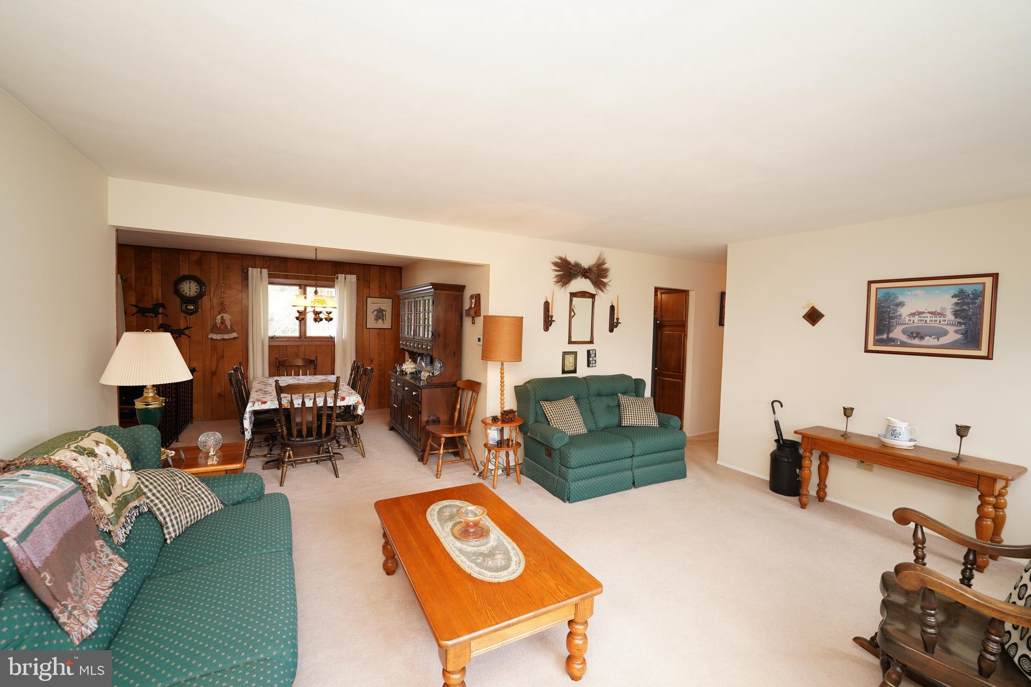 43 Endicott Road Hamilton, NJ 08690 - Photo 8 of 42
