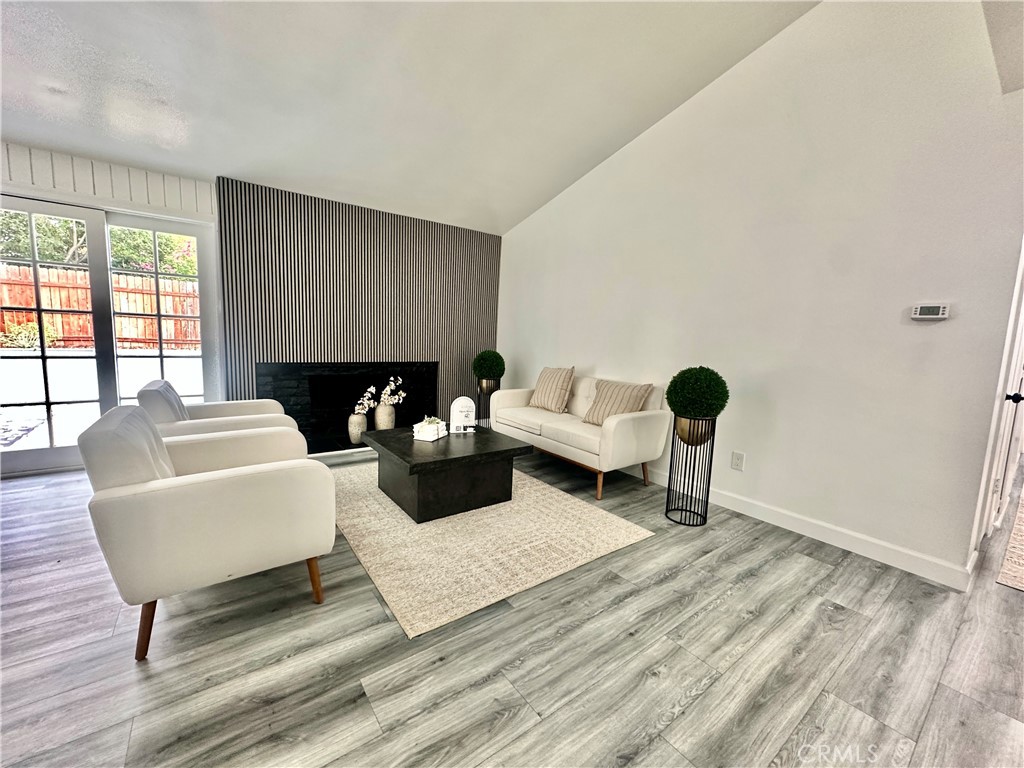 20541 Rodax Street Winnetka, CA 91306 - Photo 10 of 31