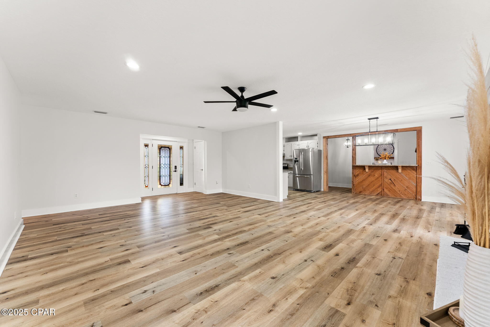 3198 Wood Valley Road Panama City, FL 32405 - Photo 7 of 38