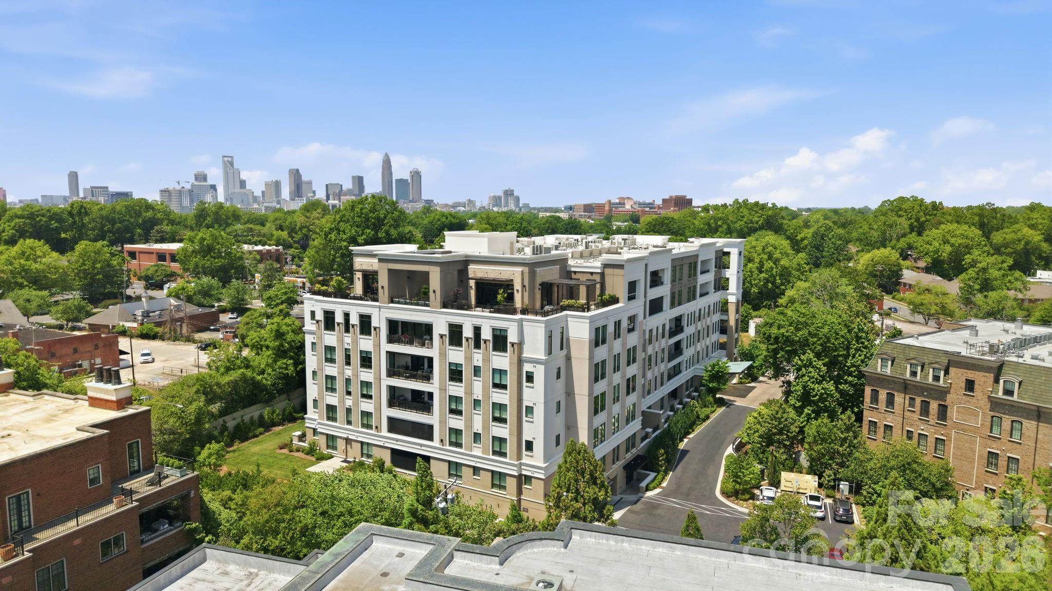 130 Cherokee Road, Unit 406 Charlotte, NC 28207 - Photo 1 of 48 Gallery Image 1
