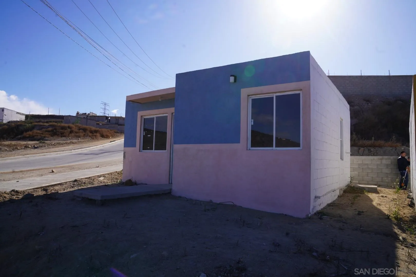 a house view with a outdoor space