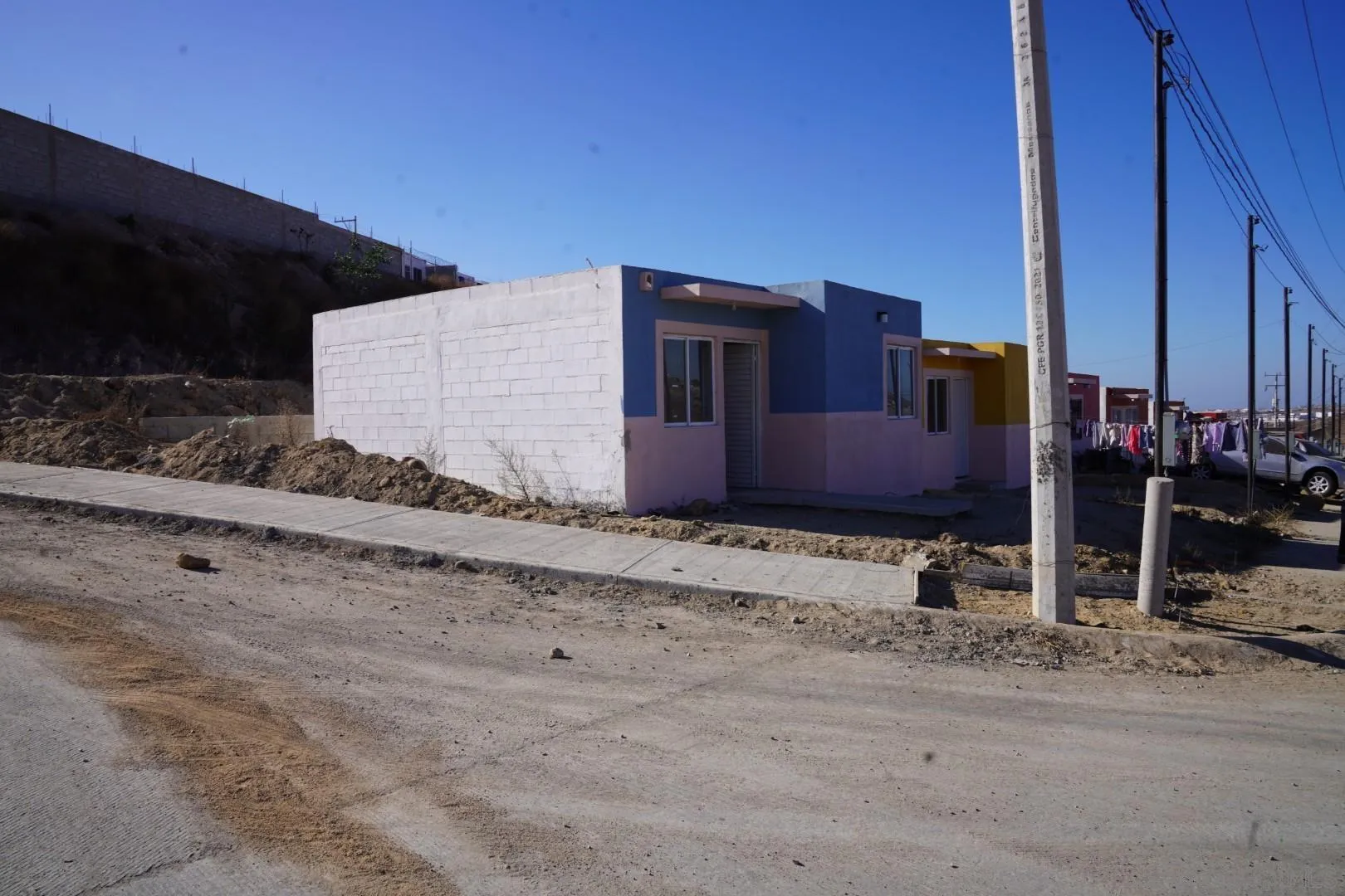 23 Blvd. Prieto Azabache Tijuana, B.C. 99999 - Photo 15 of 34 a front view of a house