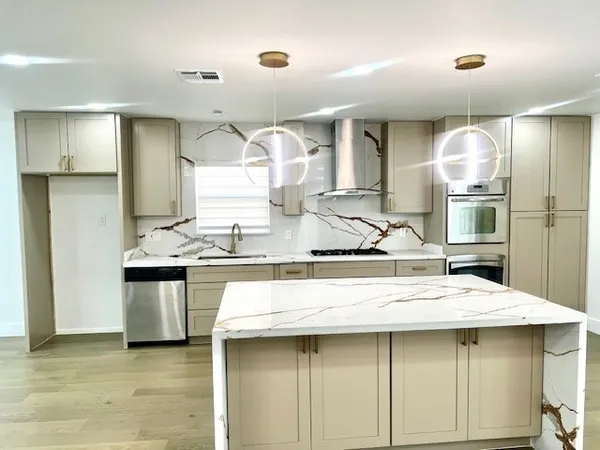 $7,350 | 12318 Queensbury Lane, Houston, TX 77024