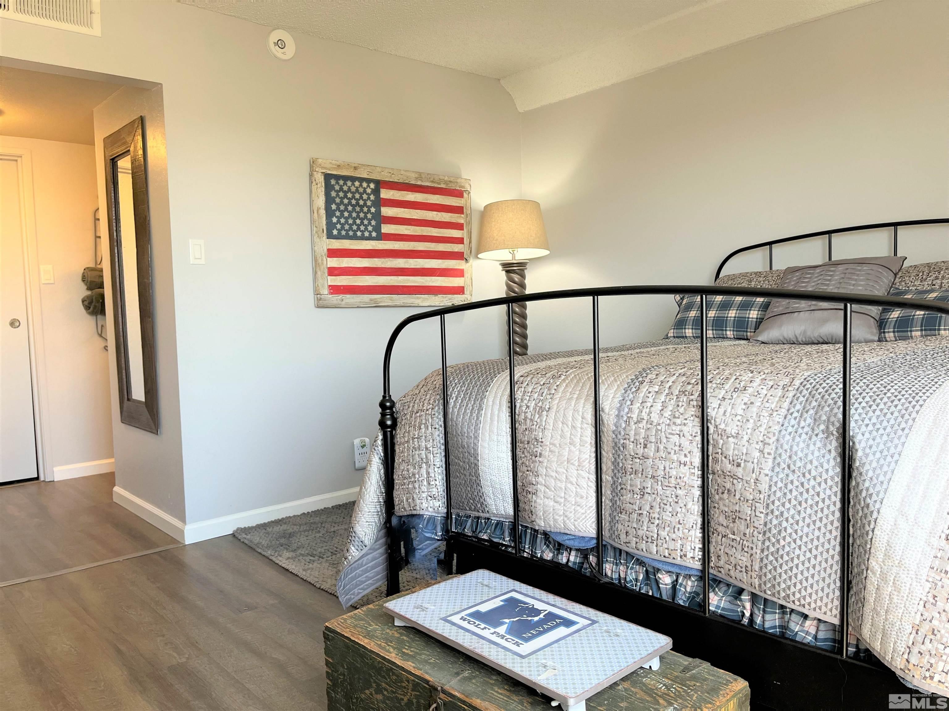 121 Vista Rafael Parkway Reno, NV 89503 - Photo 9 of 13 Photo 9