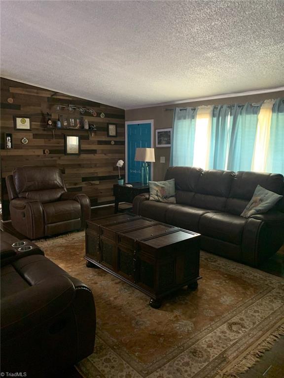 307 Hauser Road Pinnacle, NC 27043 - Photo 1 of 11