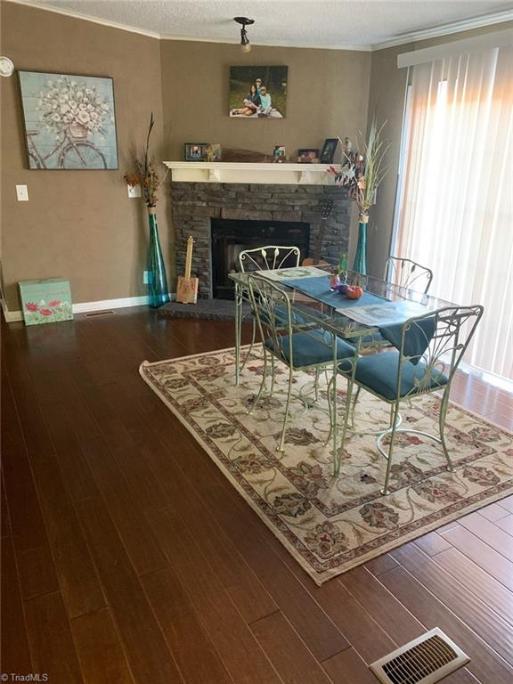 307 Hauser Road Pinnacle, NC 27043 - Photo 5 of 11