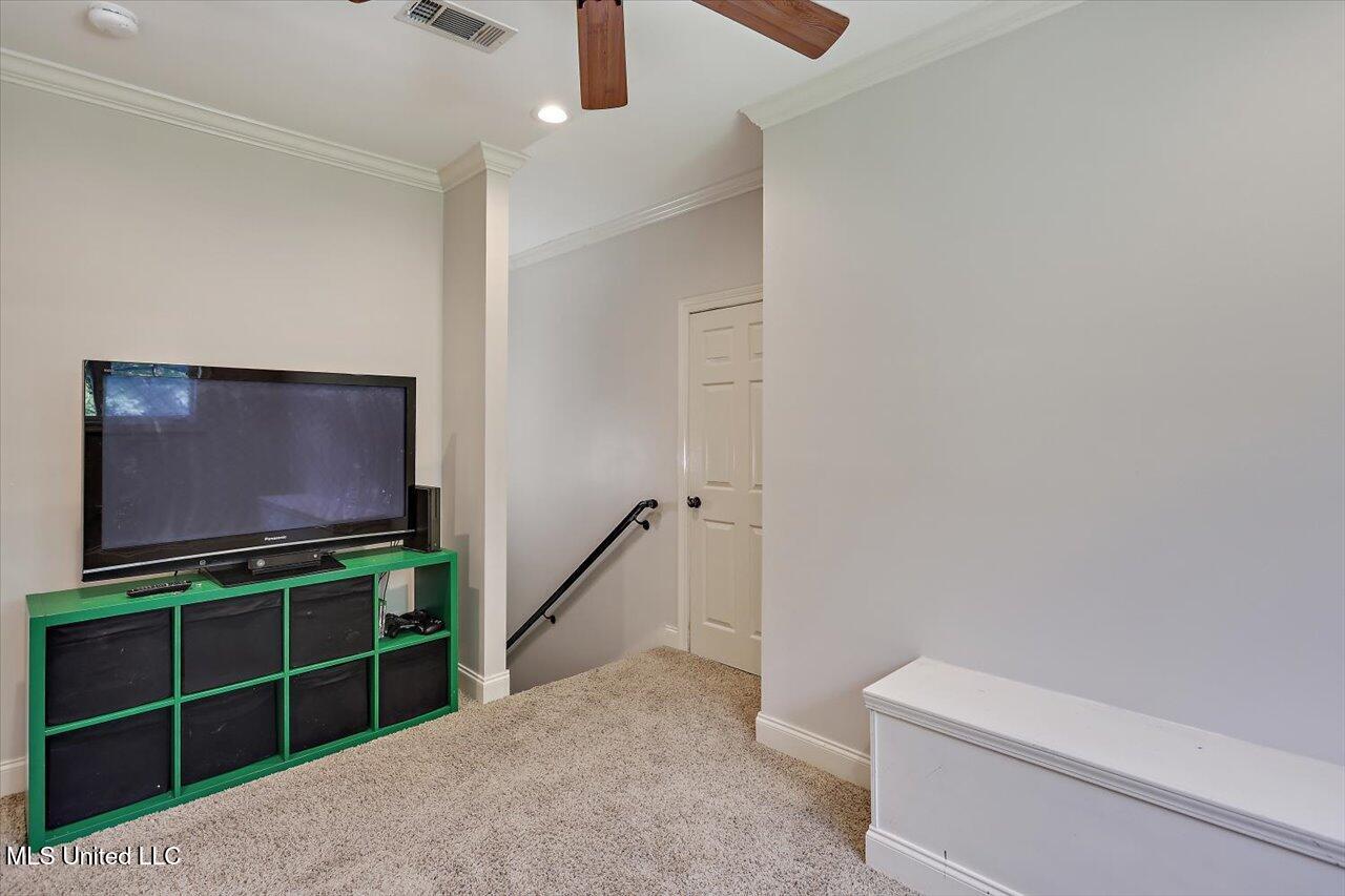 105 Victoria Place Madison, MS 39110 - Photo 33 of 47 Upstairs Sitting Room