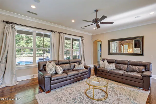 $645,000 | 105 Victoria Place, Madison, MS 39110