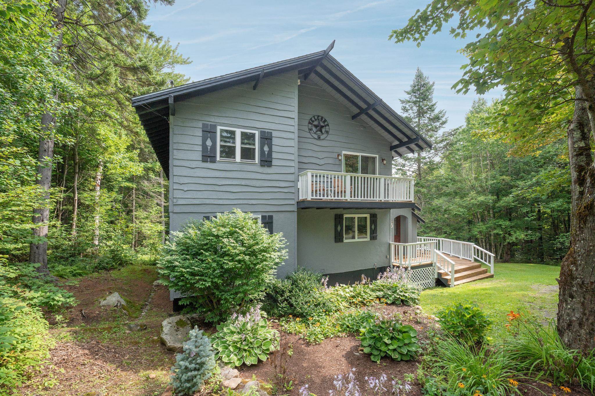 40 Upper Highlands Loop West Dover, VT 05356 - Photo 3 of 41