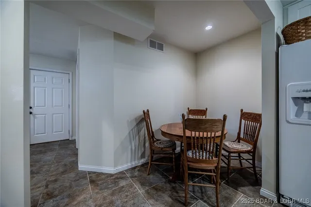 $1,300,000 | 21701 Lavender Road, Barnett, MO 65011