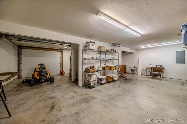 $1,300,000 | 21701 Lavender Road, Barnett, MO 65011