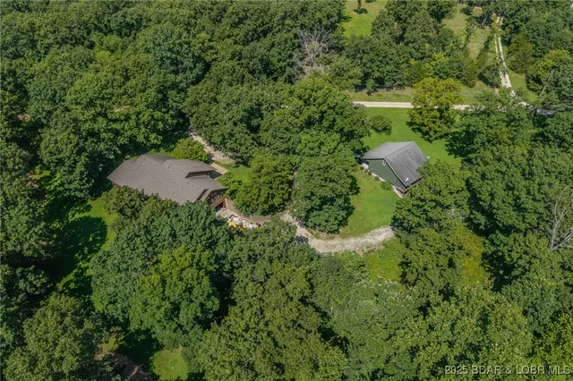 $1,300,000 | 21701 Lavender Road, Barnett, MO 65011