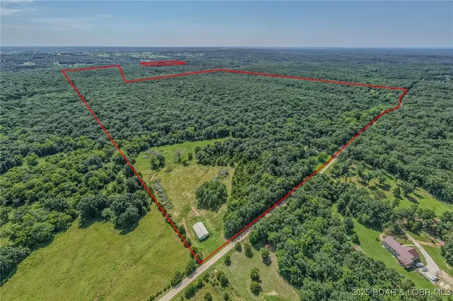$1,300,000 | 21701 Lavender Road, Barnett, MO 65011