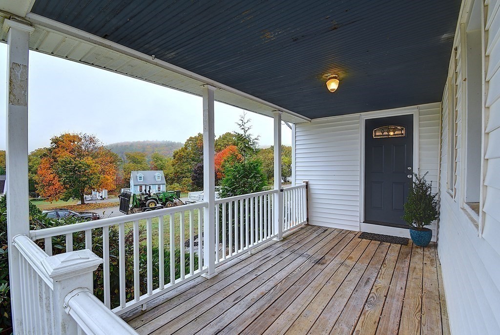 28 Intervale Road Dudley, MA 01571 - Photo 3 of 41 Gallery Image 3