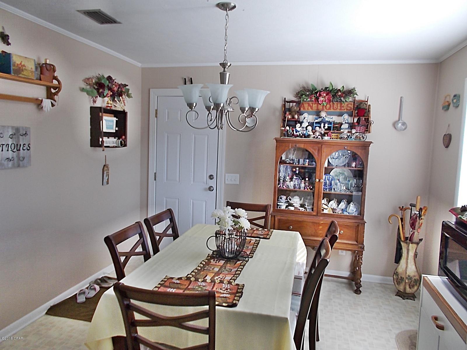 5395 Hummingbird Road Bascom, FL 32423 - Photo 6 of 20