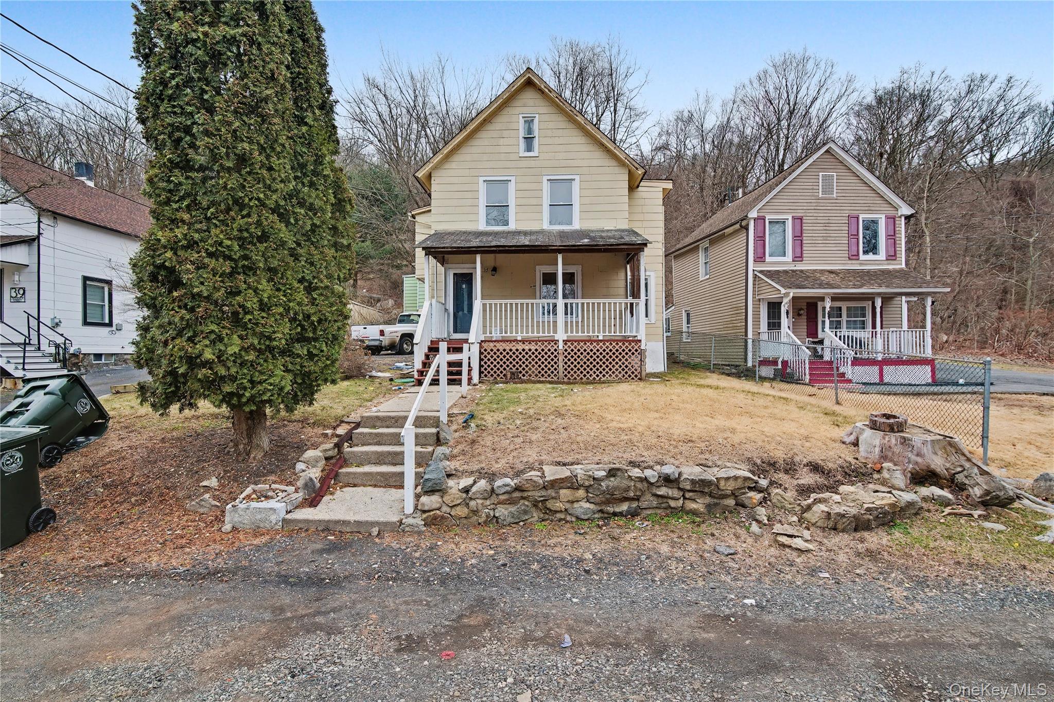 37 7th Street Suffern, NY 10901 - Photo 1 of 12