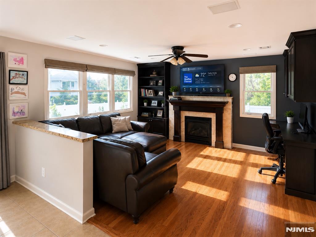 50 Highgate Terrace Bergenfield, NJ 07621 - Photo 3 of 12