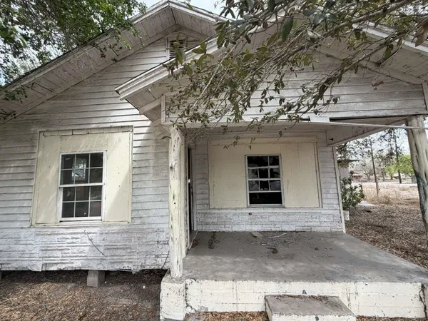 $44,999 | 408 West Edwards Street, Falfurrias, TX 78355