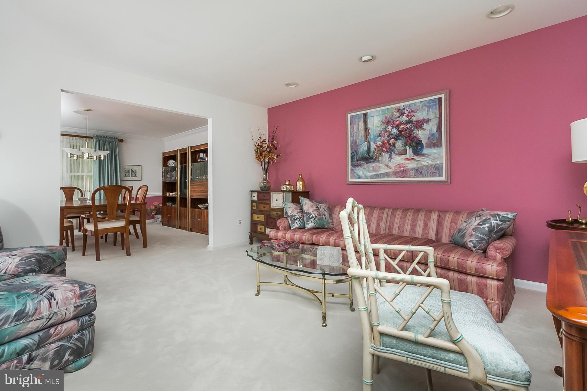 8898 Greylock Road Baltimore, MD 21208 - Photo 6 of 30 Living Room