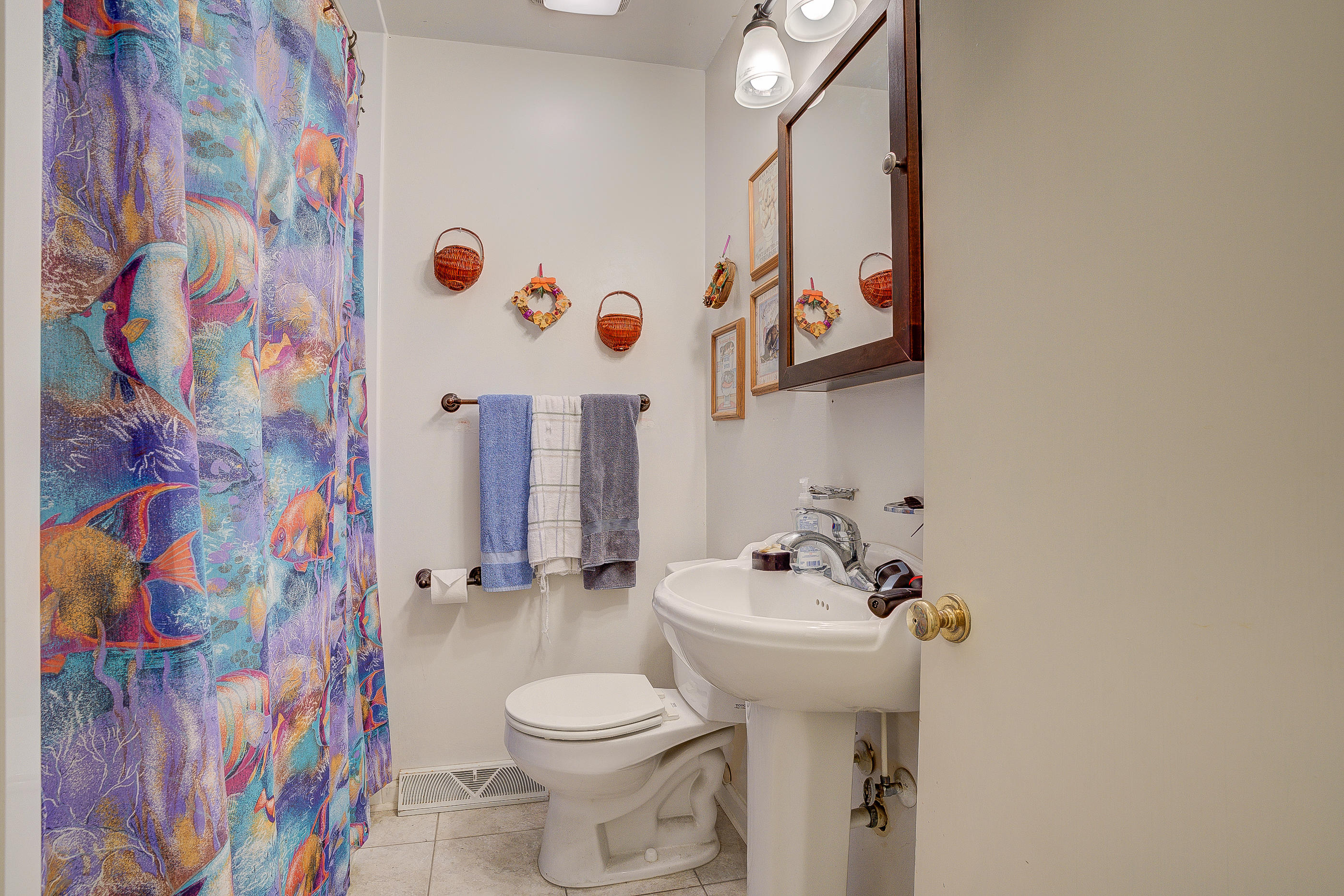 620 Water Oak Road Roanoke, VA 24019 - Photo 8 of 17 108
