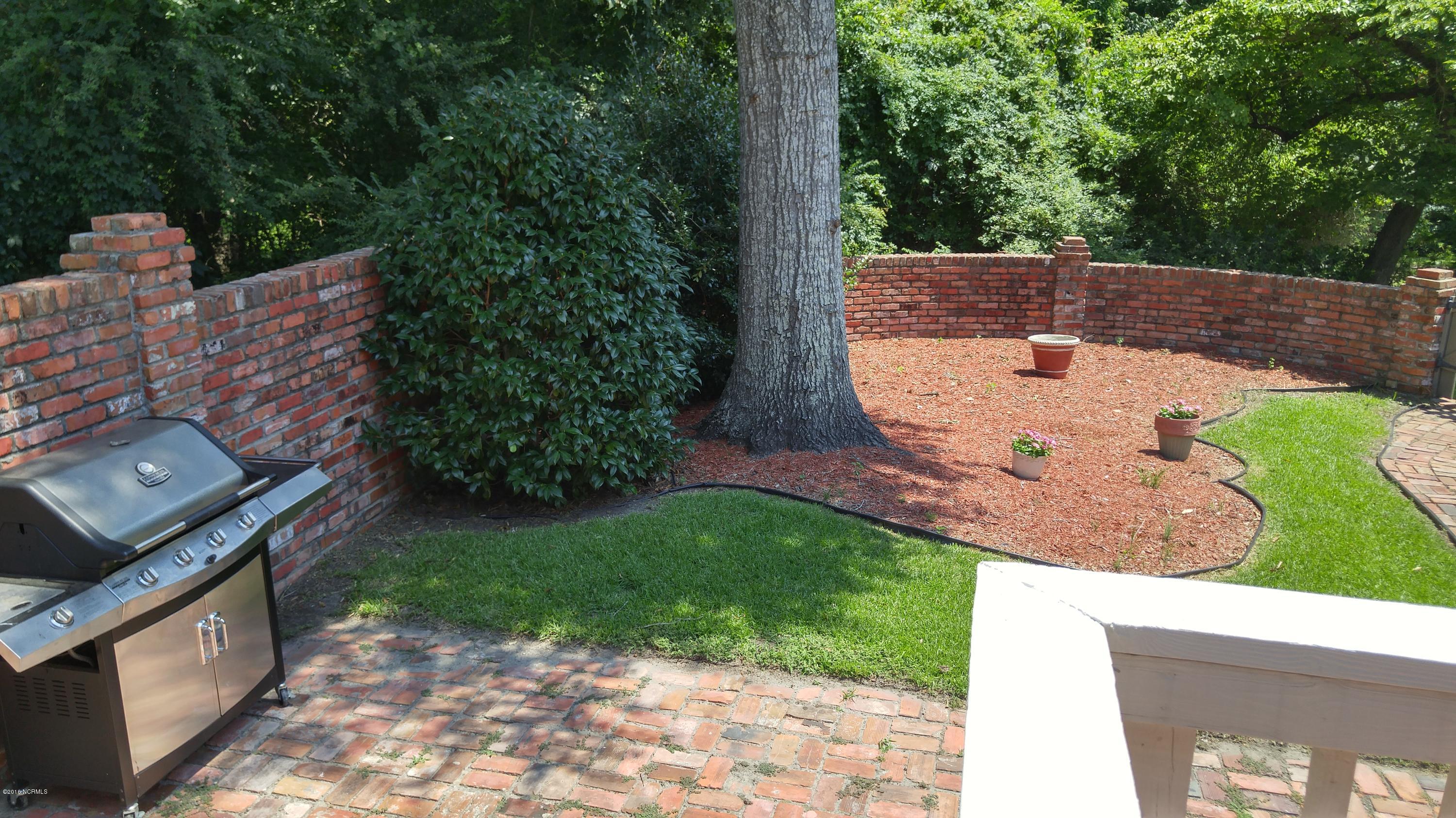 4809 Briarhill Road New Bern, NC 28562 - Photo 23 of 44 0726161223_HDR