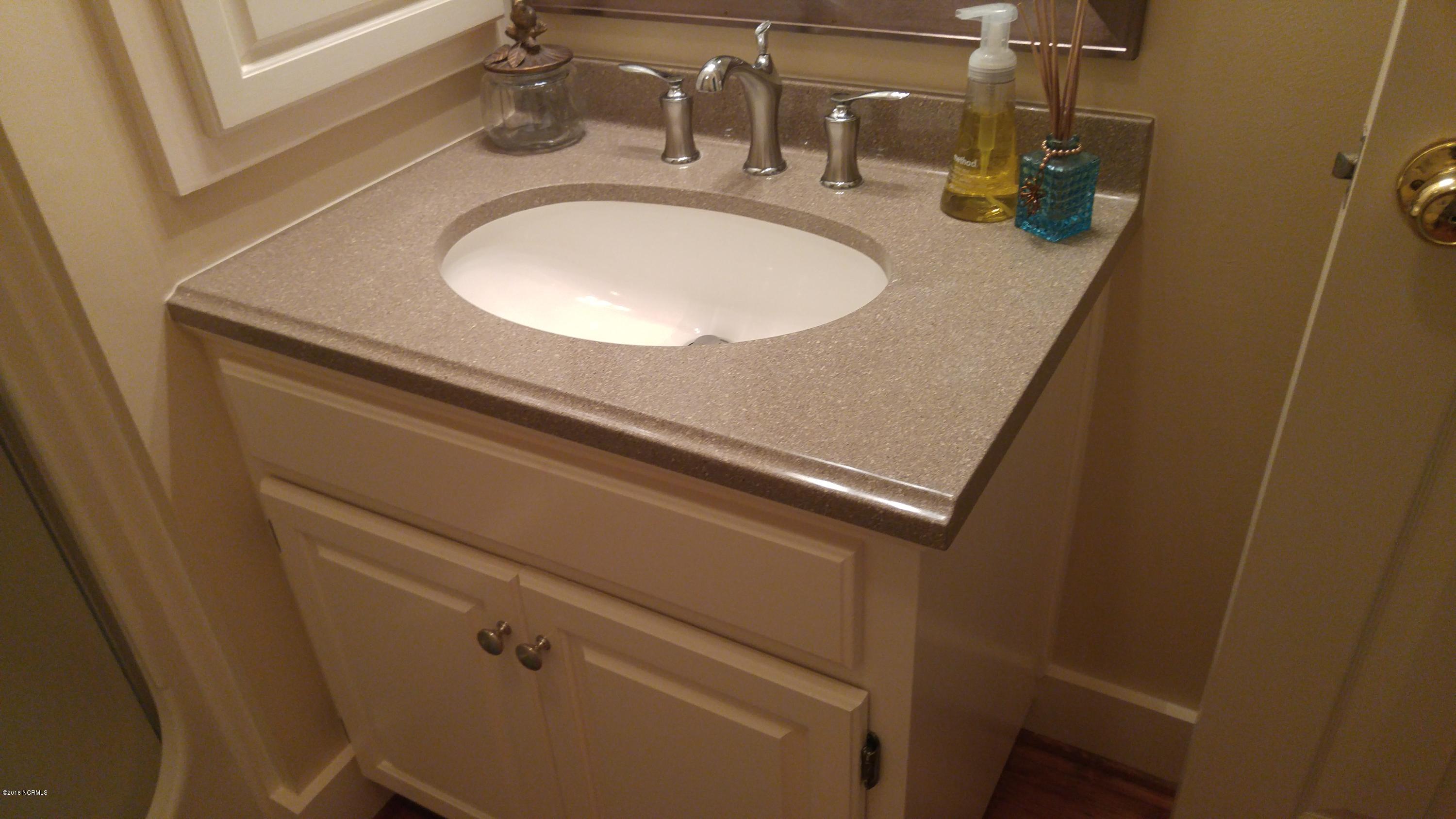 4809 Briarhill Road New Bern, NC 28562 - Photo 31 of 44 0922161504
