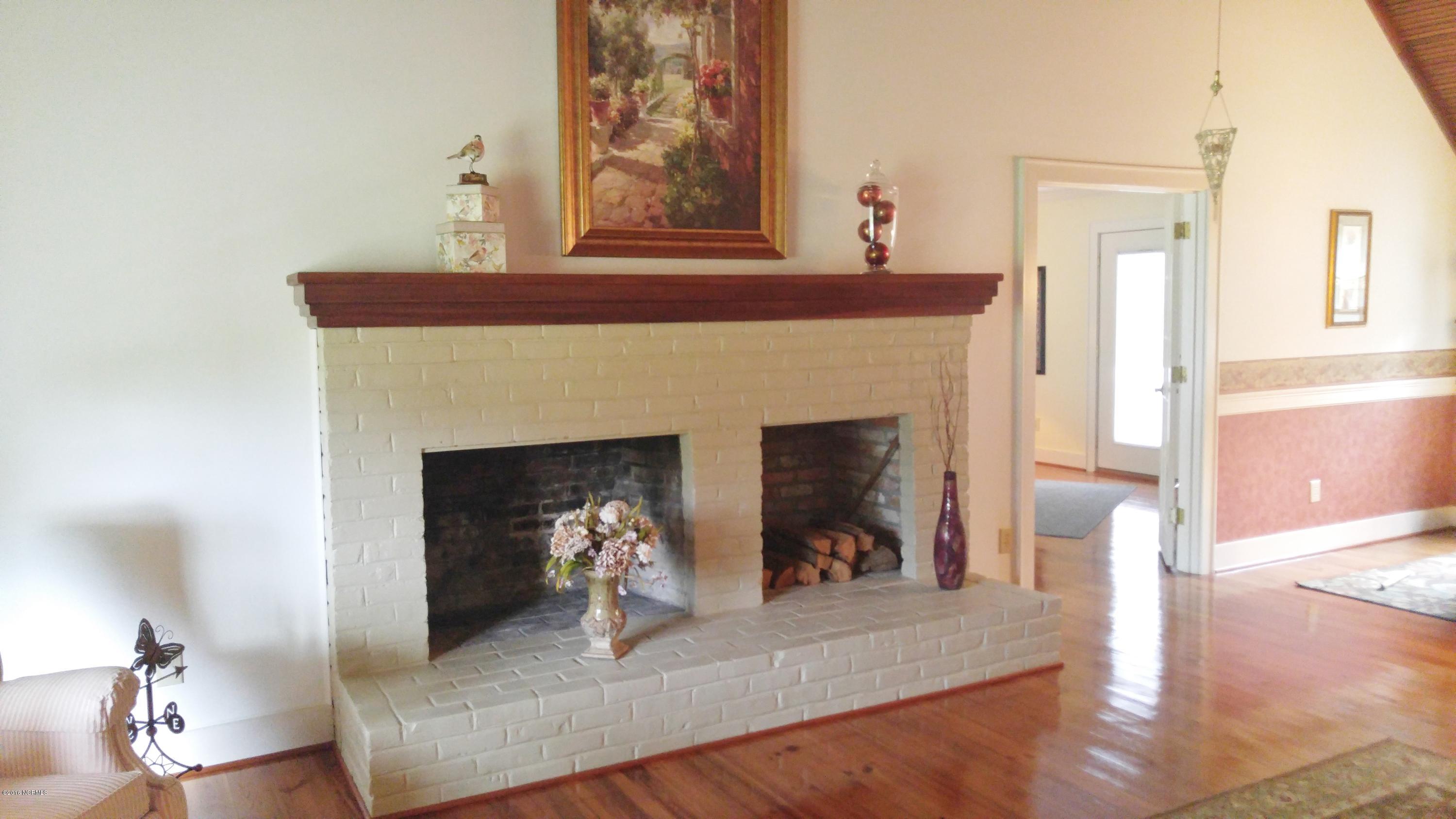 4809 Briarhill Road New Bern, NC 28562 - Photo 6 of 44 0922161501b