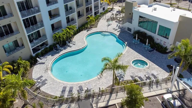 $445,000 | 1709 North Tamiami Trail, Unit 215, Sarasota, FL 34234