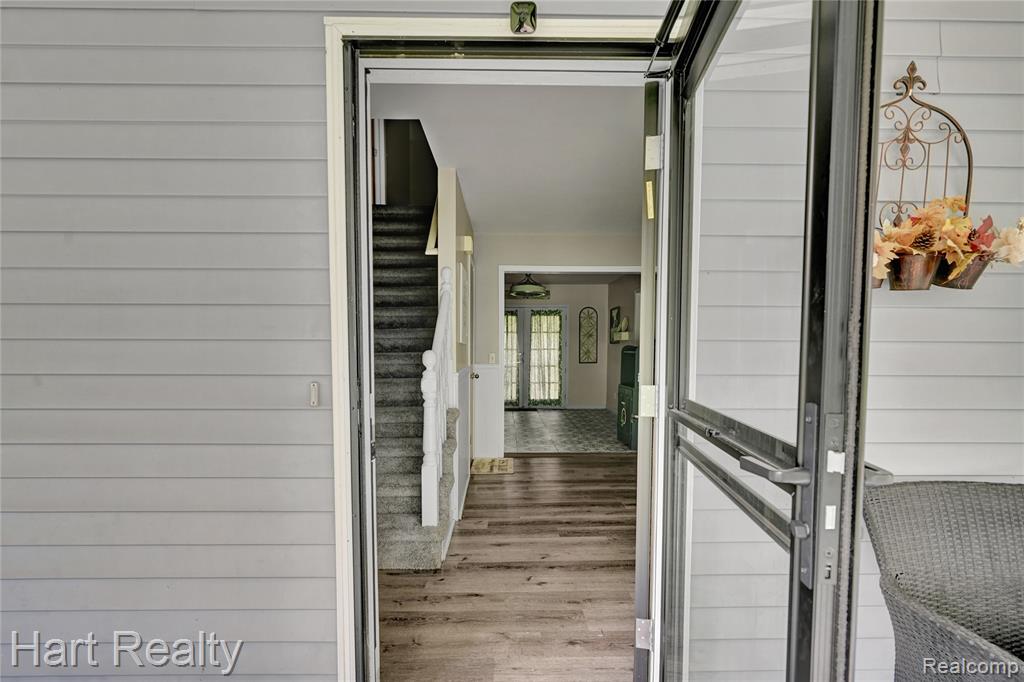 7167 Brown School Road North Branch, MI 48461 - Photo 6 of 52 Gallery Image 6