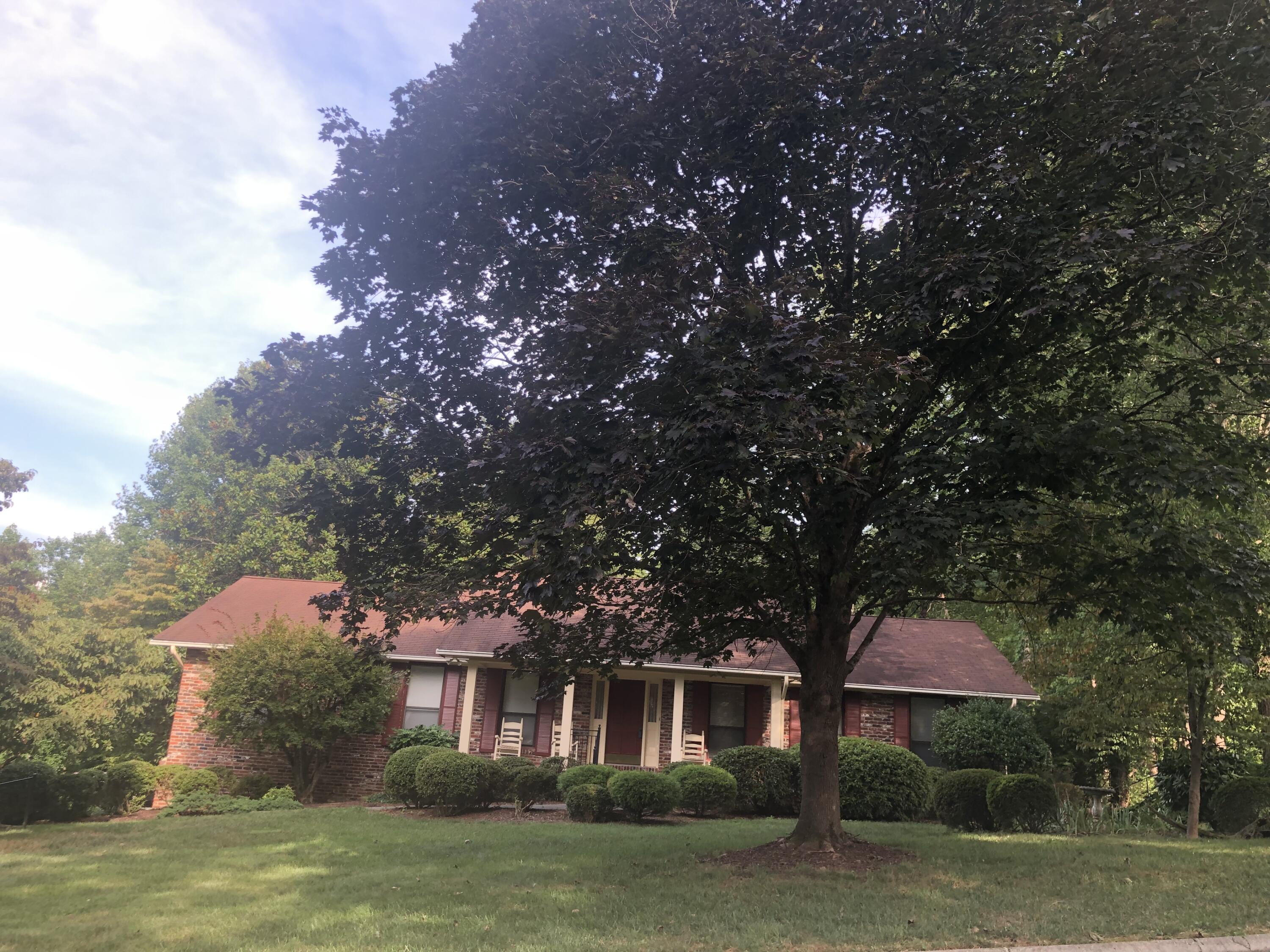 131 Clemson Drive Oak Ridge, TN 37830 - Photo 1 of 27 131 Clemson