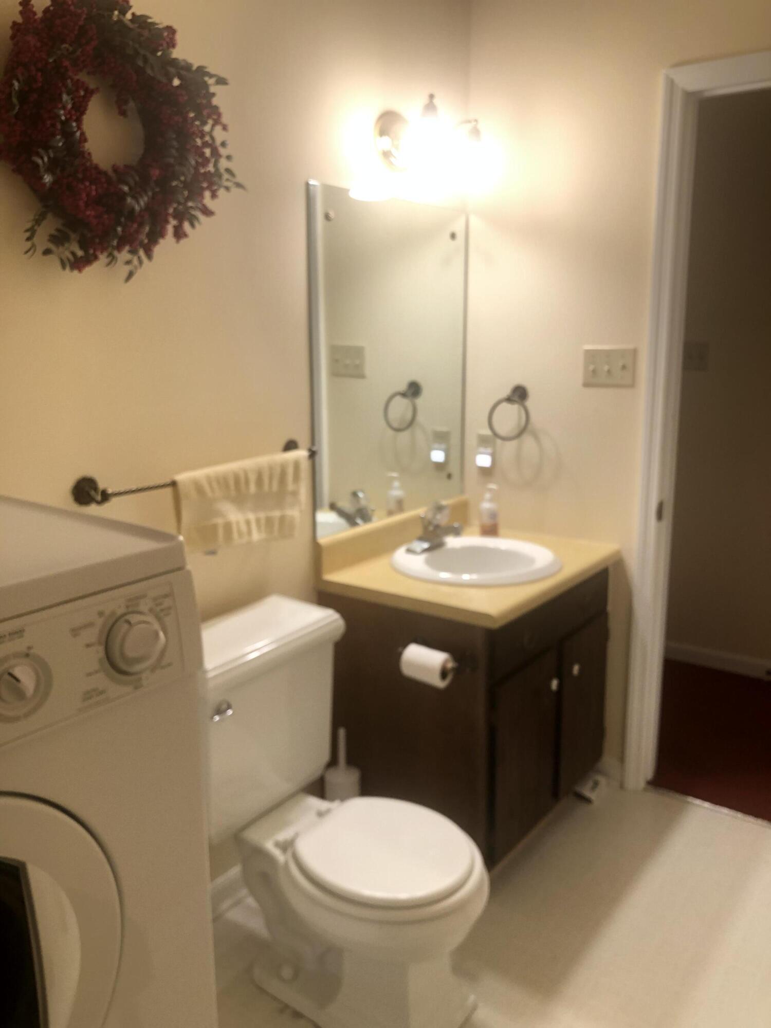131 Clemson Drive Oak Ridge, TN 37830 - Photo 18 of 27 Lower Level Full Bath Utility Room