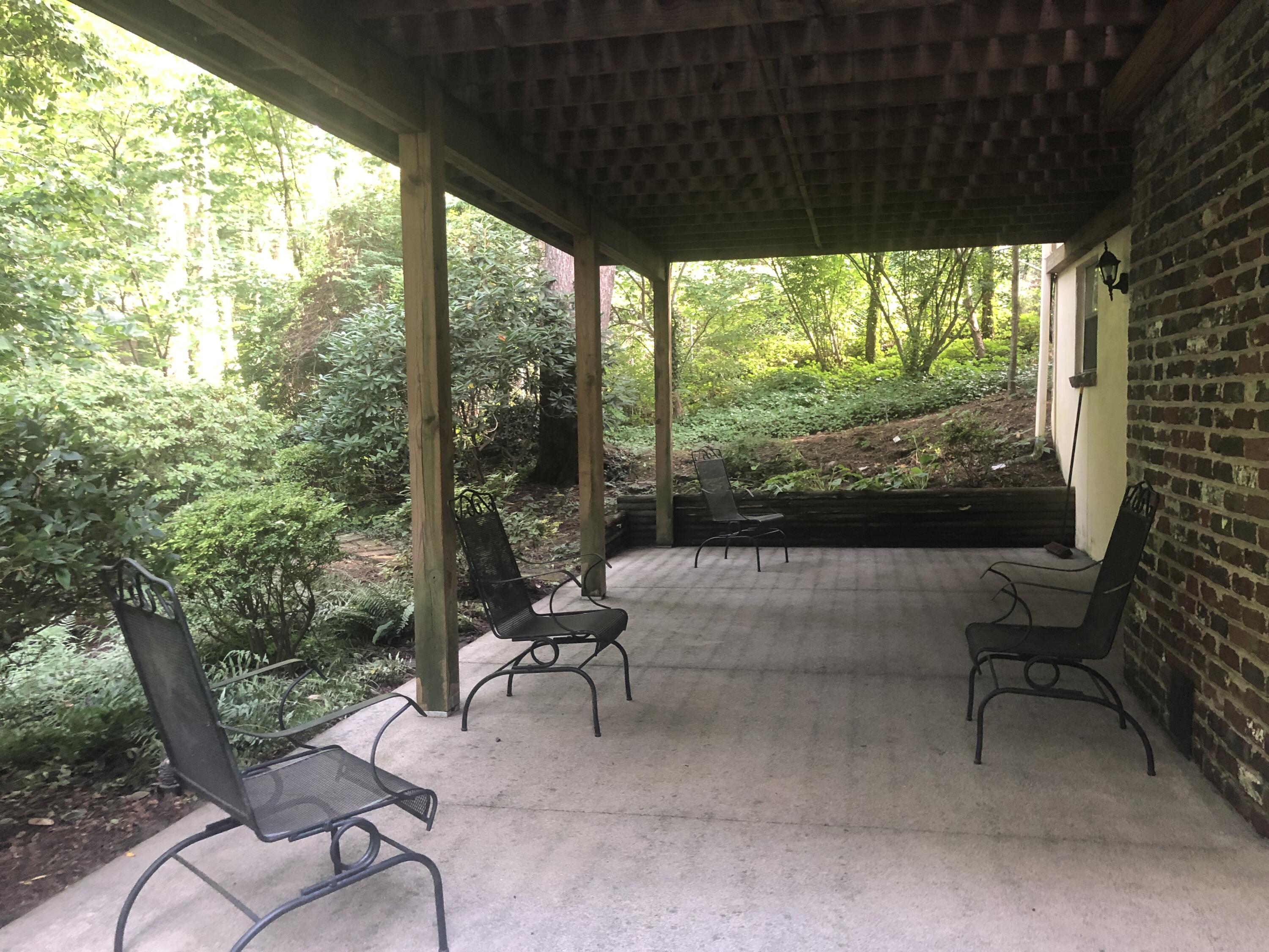 131 Clemson Drive Oak Ridge, TN 37830 - Photo 22 of 27 Patio