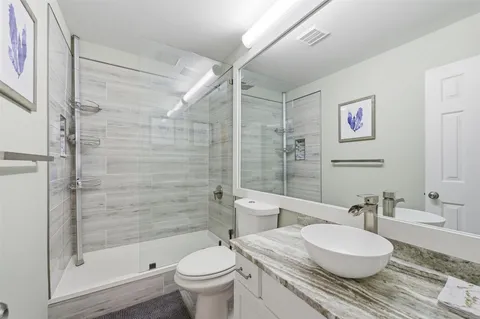 $349,000 | 4099 Southeast Centerboard Lane, Unit 4B, Stuart, FL 34997