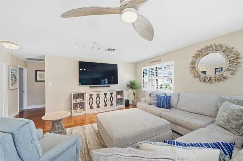 $349,000 | 4099 Southeast Centerboard Lane, Unit 4B, Stuart, FL 34997