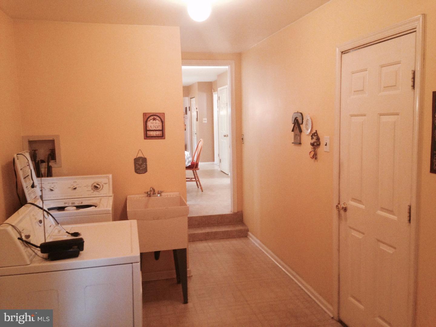 42 Winfield Road Sicklerville, NJ 08081 - Photo 10 of 18