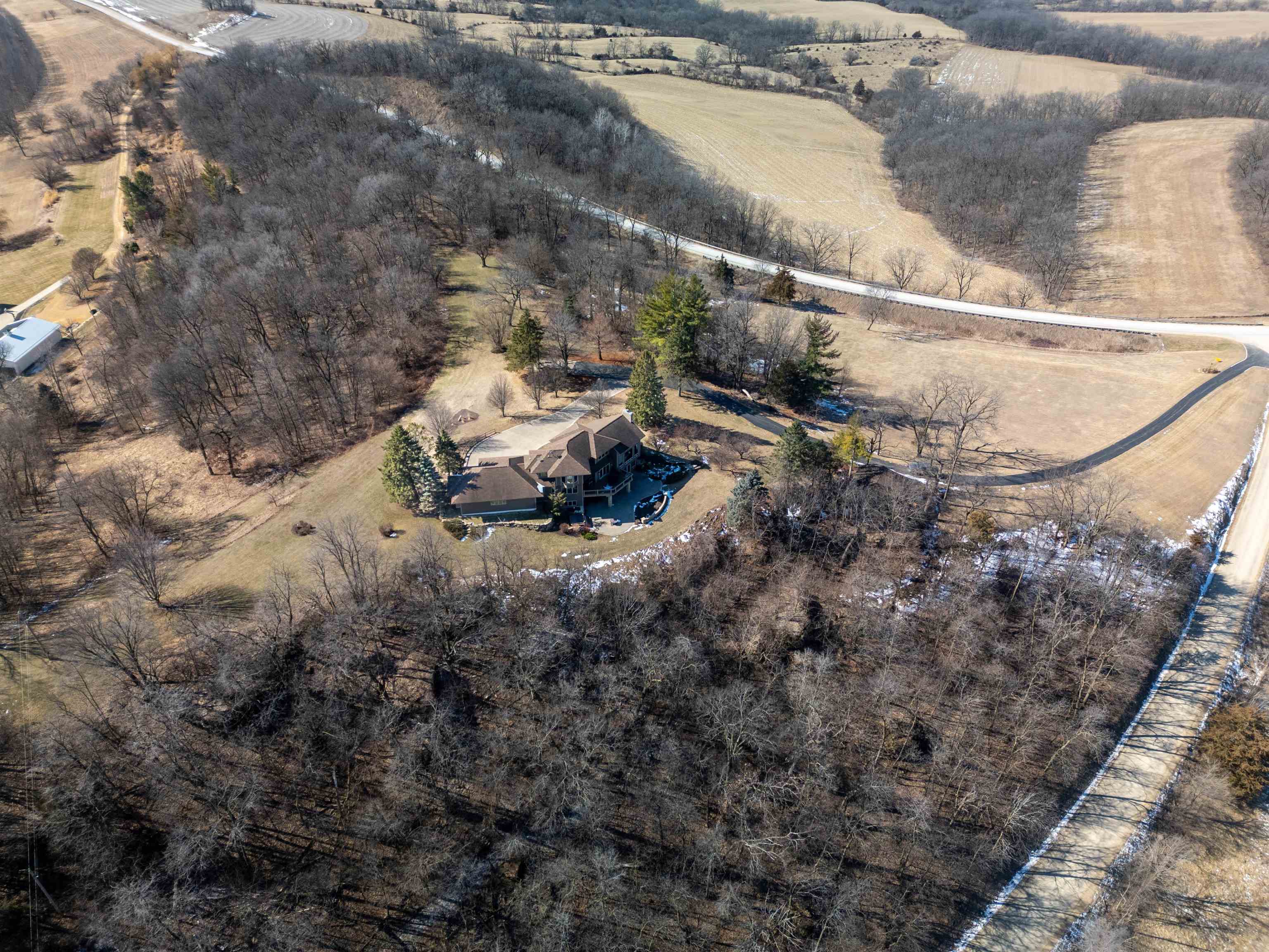 1 East Hoffman Road Elizabeth, IL 61028 - Photo 5 of 76