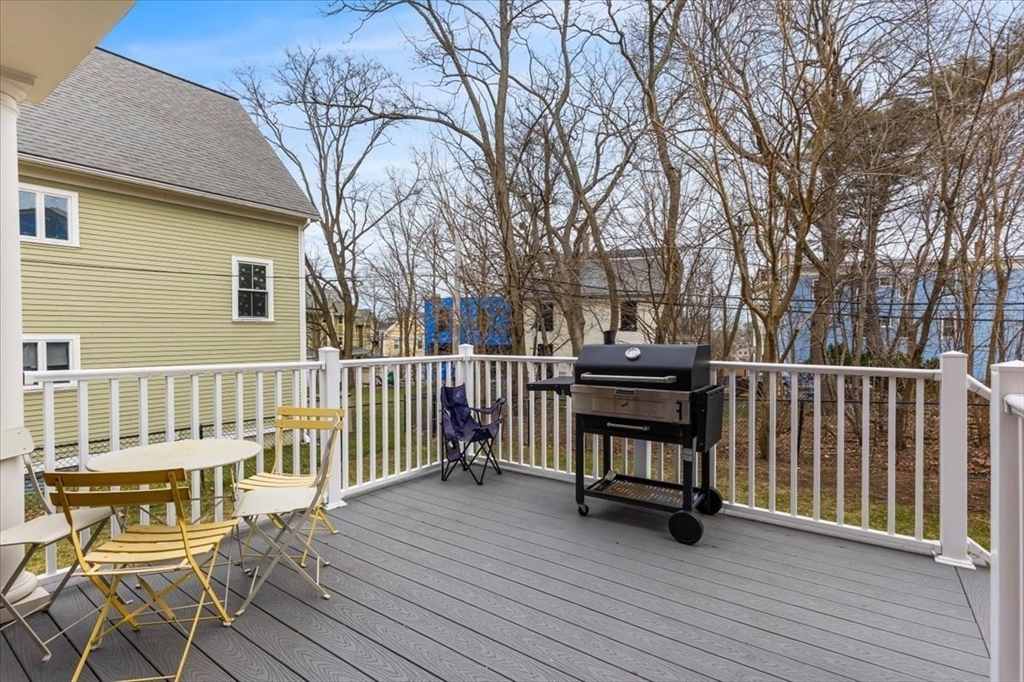 77 Cedar Street Boston, MA 02119 - Photo 23 of 25