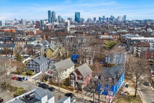 $6,000 | 77 Cedar Street, Boston, MA 02119