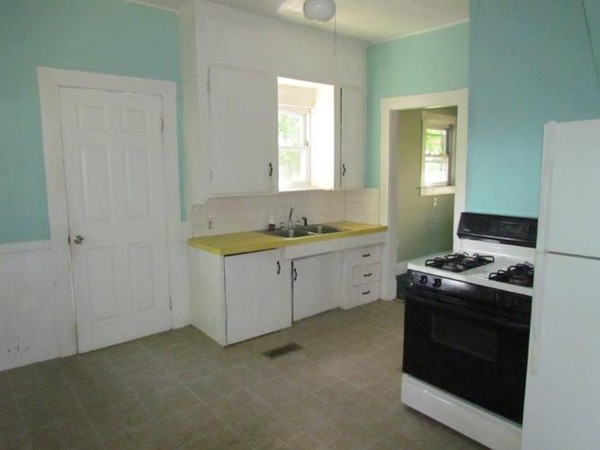 21-23 Roper Street Lowell, MA 01852 - Photo 11 of 11 Gallery Image 11