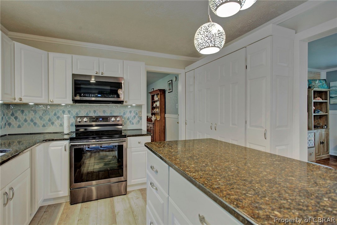 9374 Marlfield Road Gloucester, VA 23061 - Photo 22 of 42 Gallery Image 22