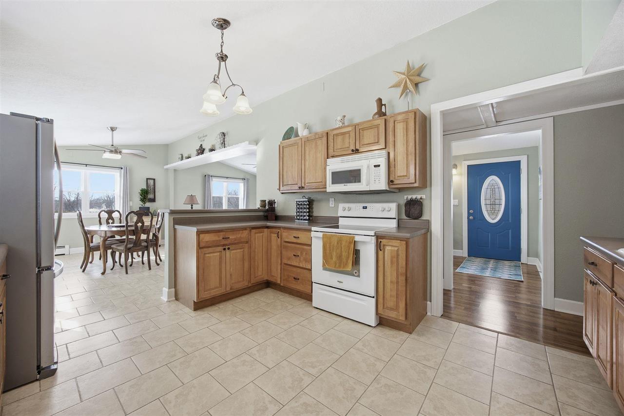 281 Washington Street Riverside, IA 52327 - Photo 11 of 36 Gallery Image 11
