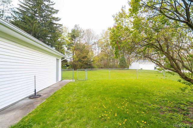 3710 John R Road Rochester Hills, MI 48307 - Photo 12 of 46