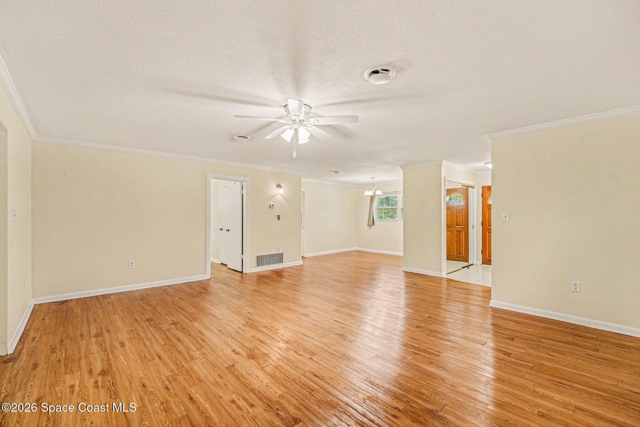 3075 Ellis Drive Melbourne, FL 32904 - Photo 9 of 30 003_file_5877